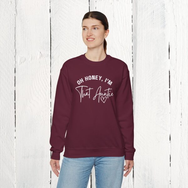 Oh honey, I'm that auntie Crewneck Sweatshirt - Image 19