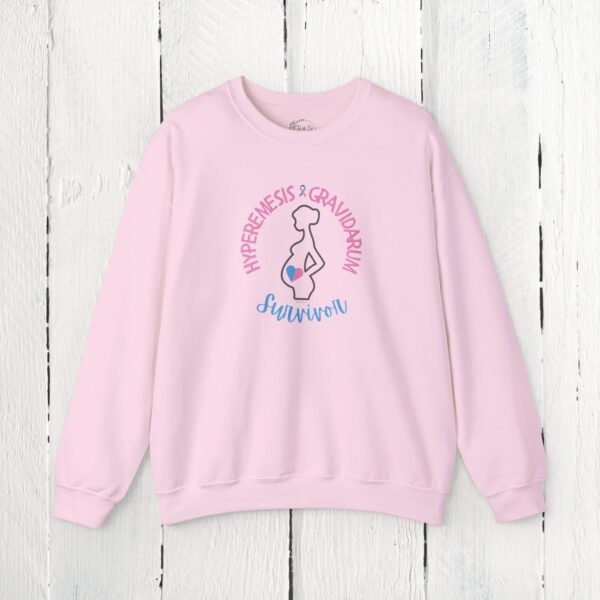 HG survivor | Crewneck | Unisex Heavy Blend™ Crewneck Sweatshirt - Image 13
