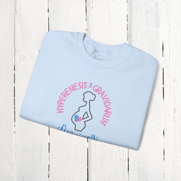 HG survivor | Crewneck | Unisex Heavy Blend™ Crewneck Sweatshirt - Image 11